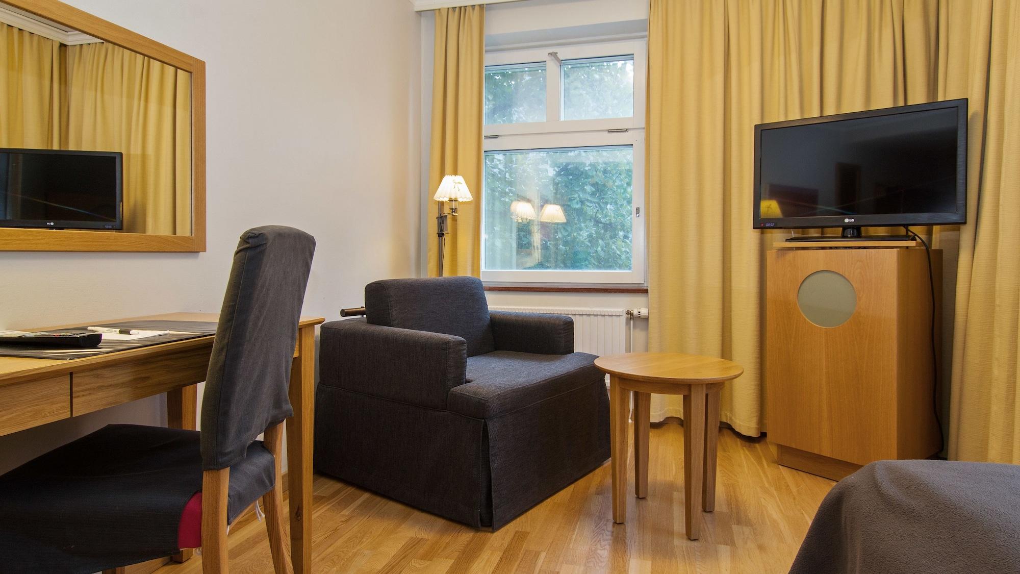 Hotell Elite Hotel, 4*