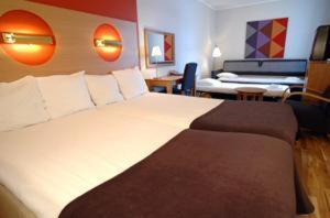 Elite Hotel, Hotell Örebro
