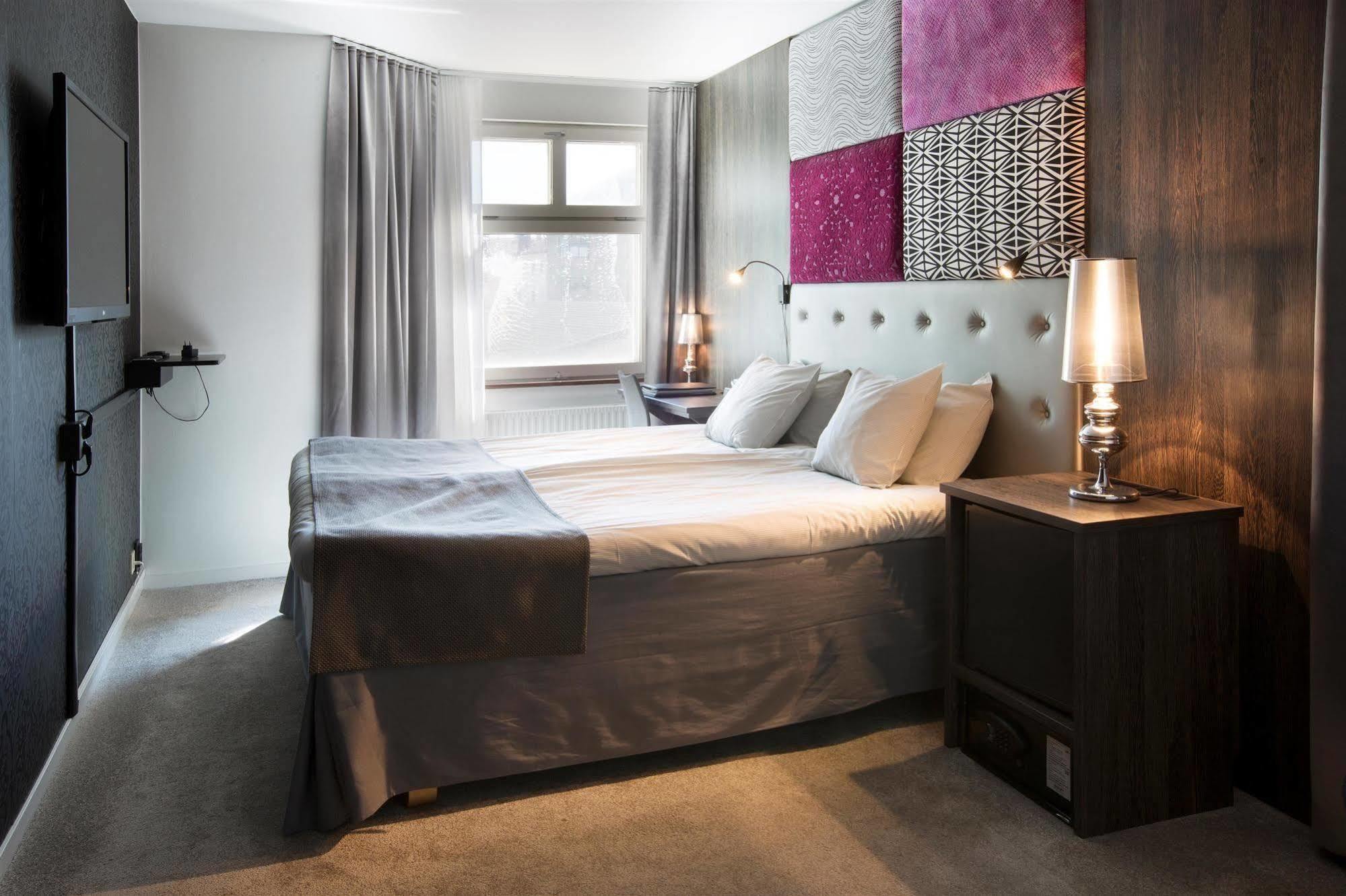 Hotell Elite Hotel, 4*